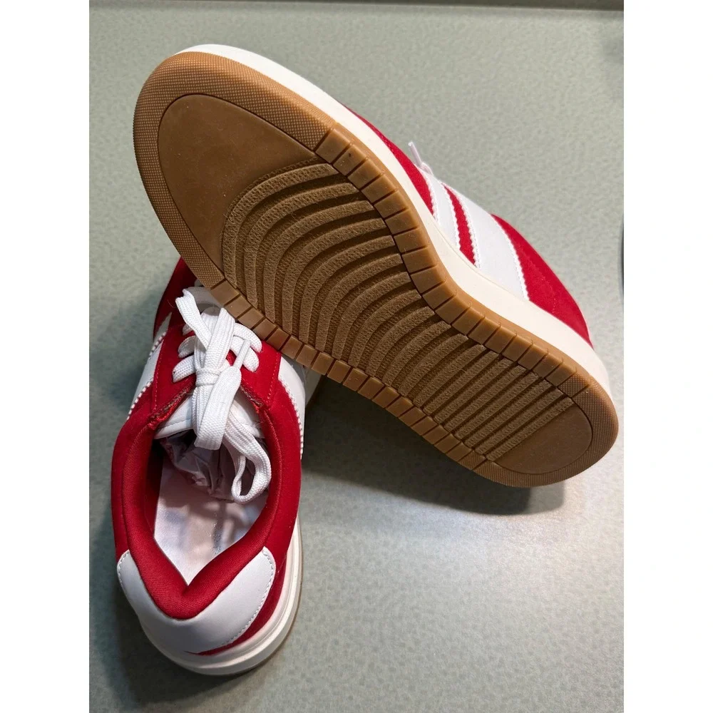 Madden Girl Red Platform Sneakers‎ White Stripe Lace Up Size 8.5 B12B